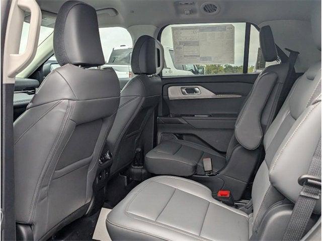 new 2025 Ford Explorer car, priced at $45,912