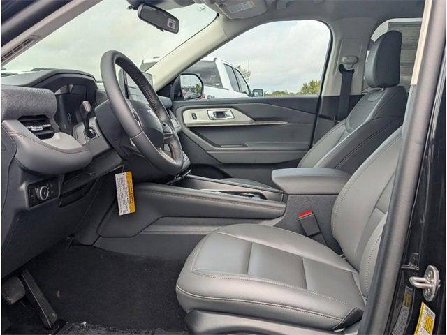 new 2025 Ford Explorer car, priced at $45,912
