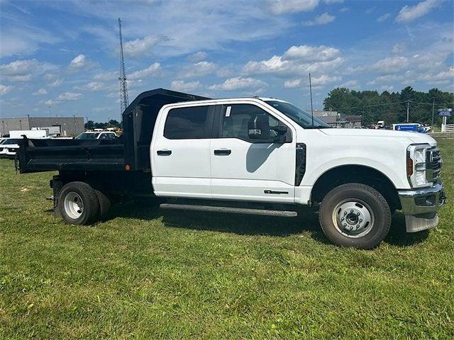 new 2025 Ford F-350 car, priced at $85,890