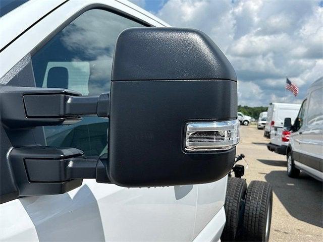new 2025 Ford F-350 car, priced at $59,444