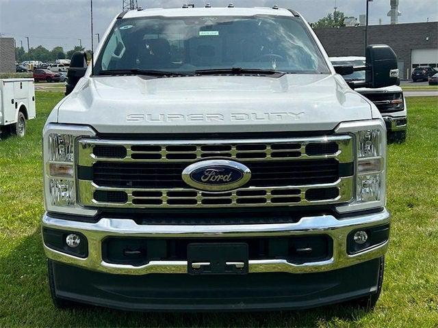 new 2025 Ford F-350 car, priced at $84,484