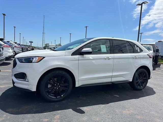 new 2024 Ford Edge car, priced at $45,535