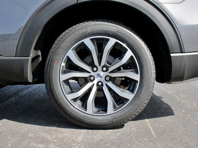 new 2025 Ford Explorer car, priced at $45,054