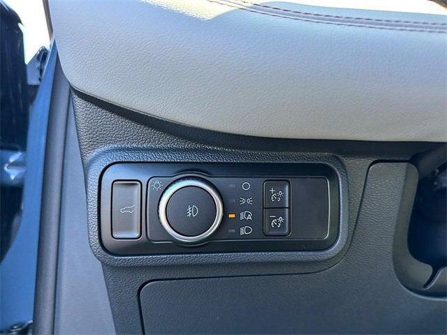 new 2025 Ford Explorer car, priced at $48,346