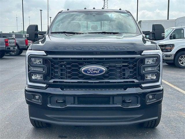 new 2025 Ford F-350 car, priced at $61,433