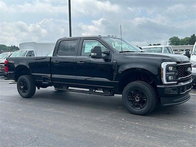 new 2025 Ford F-350 car, priced at $61,433