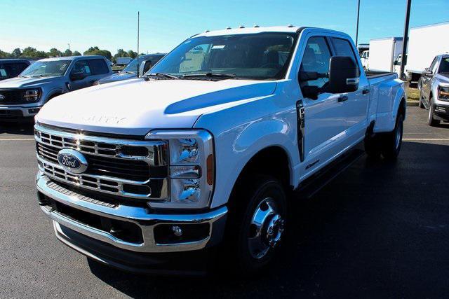 new 2024 Ford F-350 car, priced at $72,990