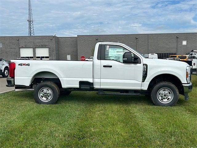 new 2025 Ford F-250 car, priced at $46,290