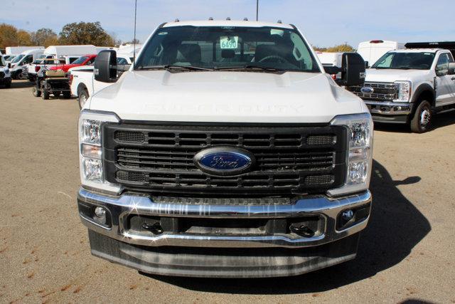 new 2024 Ford F-250 car, priced at $62,072