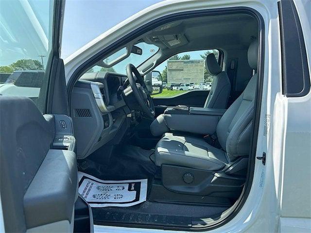 new 2025 Ford F-350 car, priced at $71,978