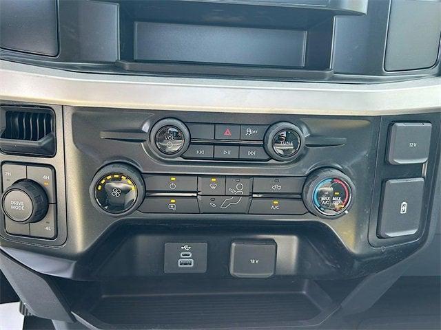 new 2025 Ford F-350 car, priced at $71,978