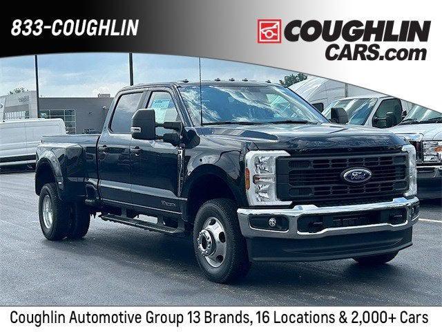 new 2025 Ford F-350 car, priced at $67,477