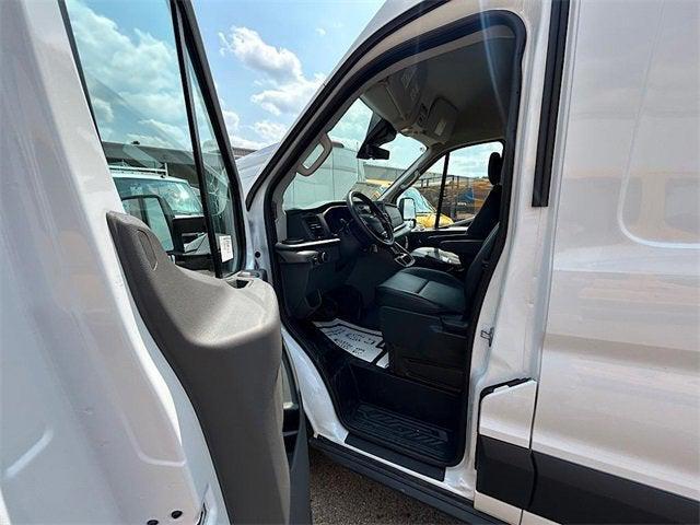 new 2024 Ford Transit-250 car