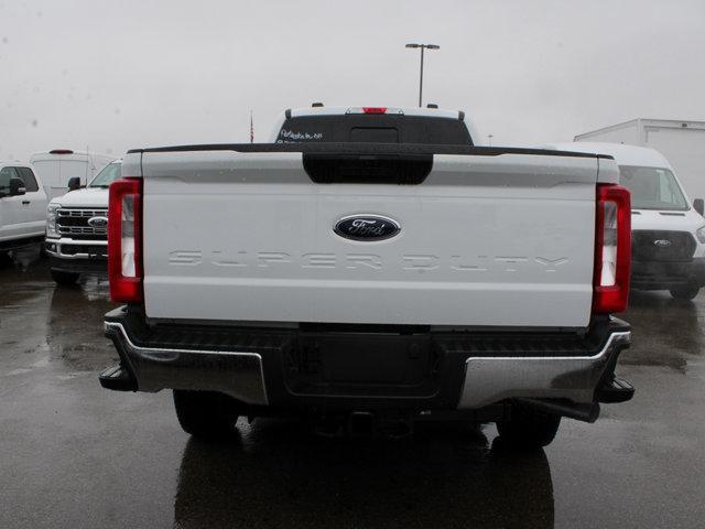 new 2024 Ford F-250 car, priced at $53,875