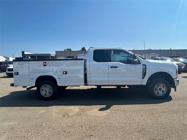 new 2025 Ford F-350 car, priced at $72,485