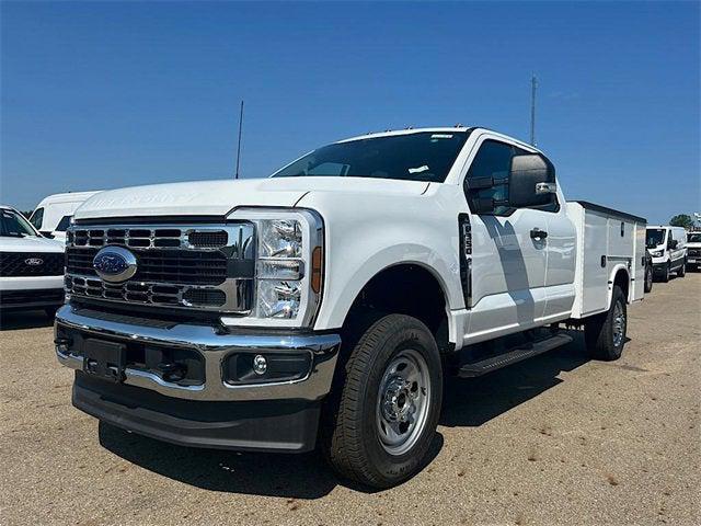 new 2025 Ford F-350 car, priced at $72,485