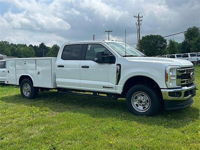 new 2025 Ford F-350 car, priced at $86,994