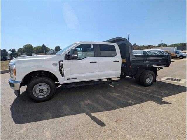 new 2025 Ford F-350 car, priced at $86,985