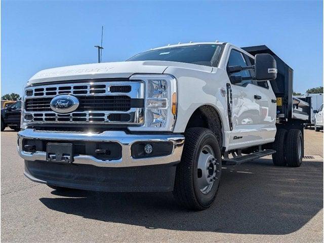 new 2025 Ford F-350 car, priced at $86,985