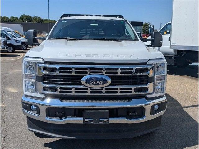 new 2025 Ford F-350 car, priced at $86,985