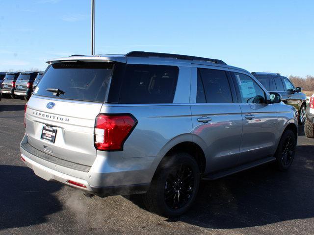 new 2024 Ford Expedition car, priced at $65,252