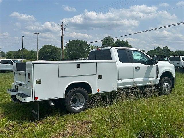 new 2025 Ford F-350 car, priced at $79,315