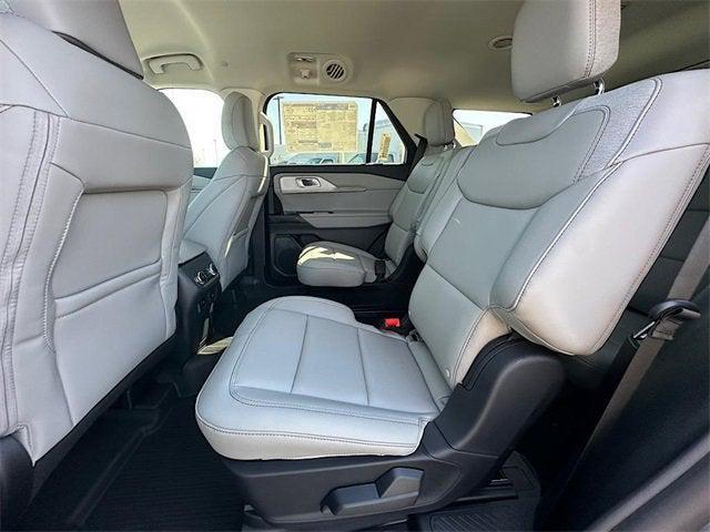 new 2025 Ford Explorer car, priced at $45,950