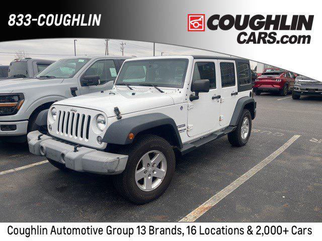 used 2015 Jeep Wrangler Unlimited car, priced at $16,200