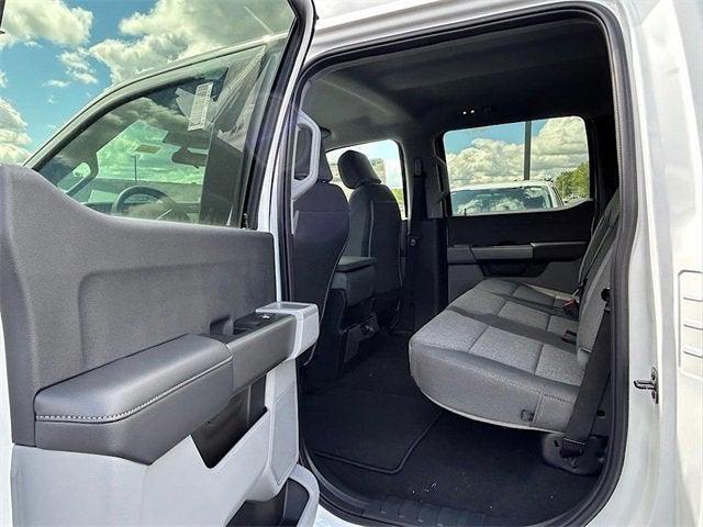 new 2025 Ford F-250 car, priced at $60,660