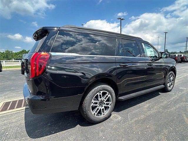 new 2025 Ford Expedition Max car, priced at $73,168