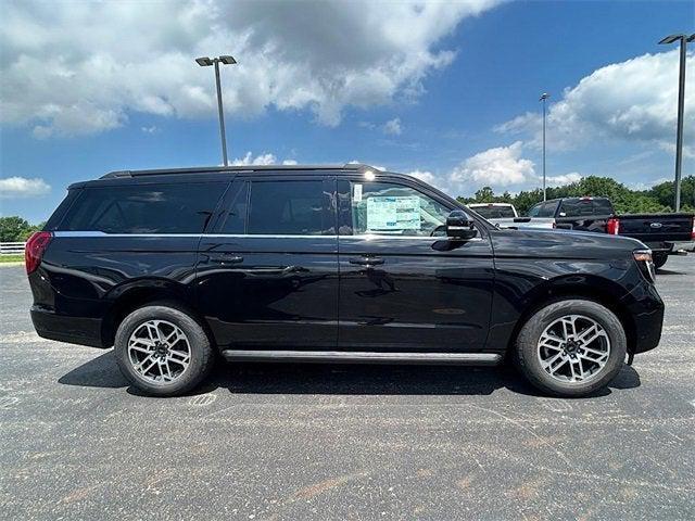 new 2025 Ford Expedition Max car, priced at $73,168