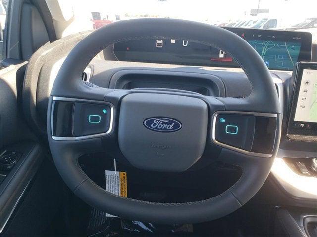 new 2025 Ford Expedition Max car, priced at $68,974