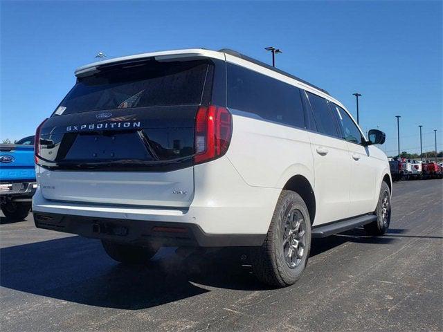 new 2025 Ford Expedition Max car, priced at $68,974
