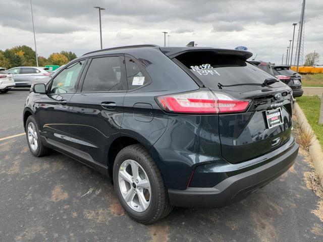 new 2024 Ford Edge car, priced at $33,900