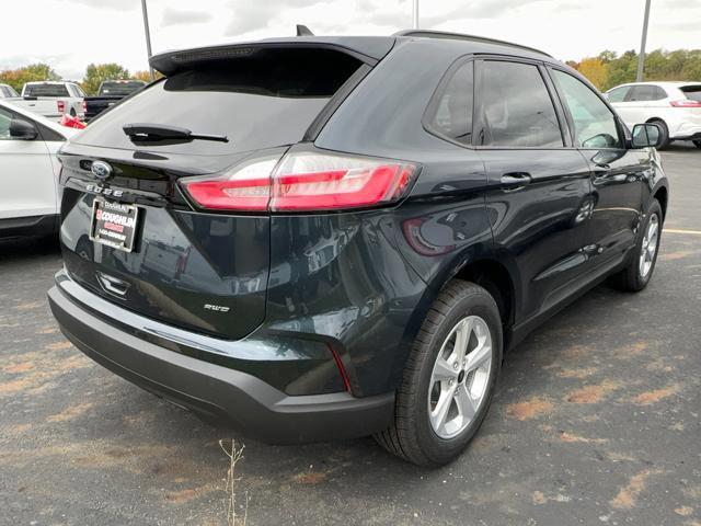 new 2024 Ford Edge car, priced at $37,900