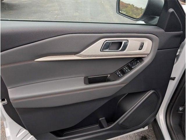 new 2025 Ford Explorer car, priced at $47,881