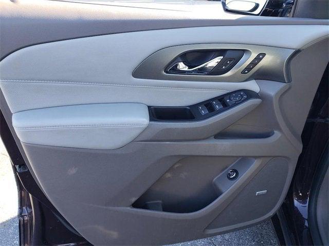 used 2018 Chevrolet Traverse car, priced at $17,900