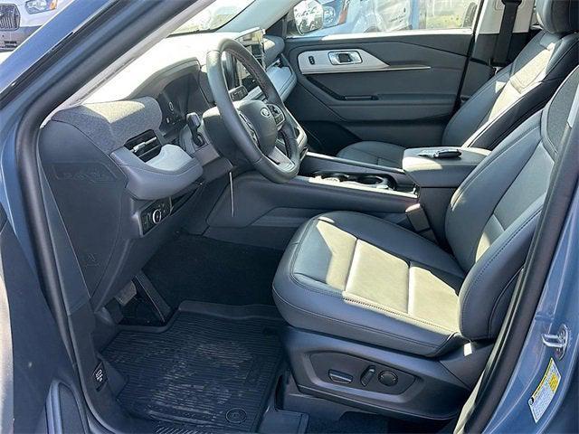 new 2025 Ford Explorer car, priced at $46,753