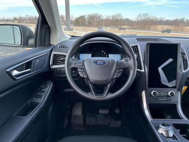 new 2023 Ford Edge car, priced at $32,900