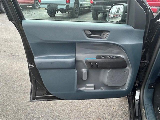 new 2025 Ford Maverick car, priced at $36,486