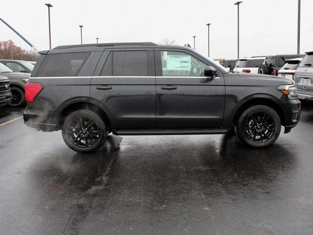 new 2024 Ford Expedition car, priced at $65,252