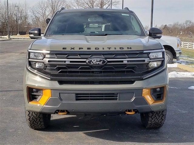new 2025 Ford Expedition car, priced at $81,261