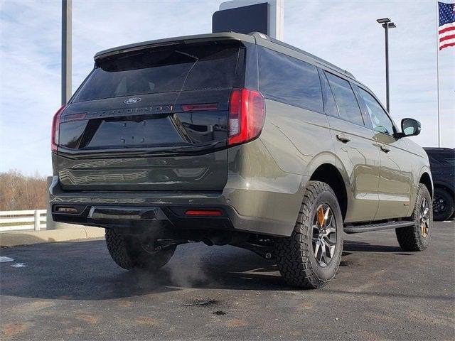 new 2025 Ford Expedition car, priced at $81,261
