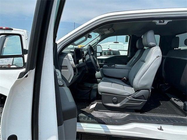 new 2025 Ford F-350 car, priced at $73,990