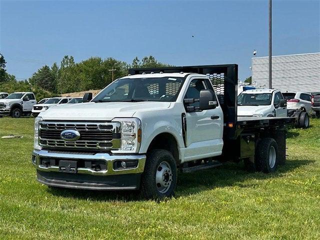 new 2025 Ford F-350 car, priced at $71,978