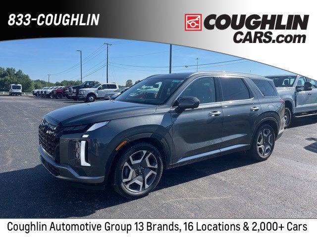 used 2024 Hyundai Palisade car, priced at $39,900