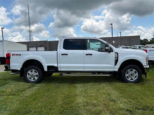new 2025 Ford F-250 car, priced at $60,487