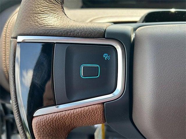new 2025 Ford Expedition car, priced at $84,216