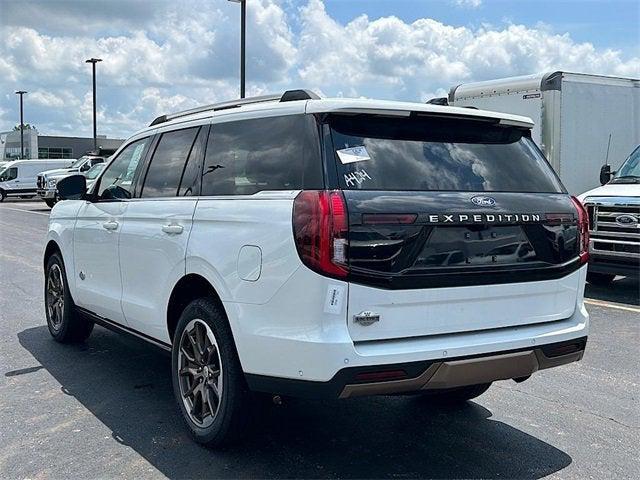 new 2025 Ford Expedition car, priced at $84,216