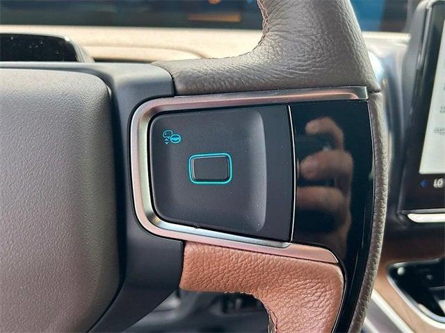 new 2025 Ford Expedition car, priced at $84,216